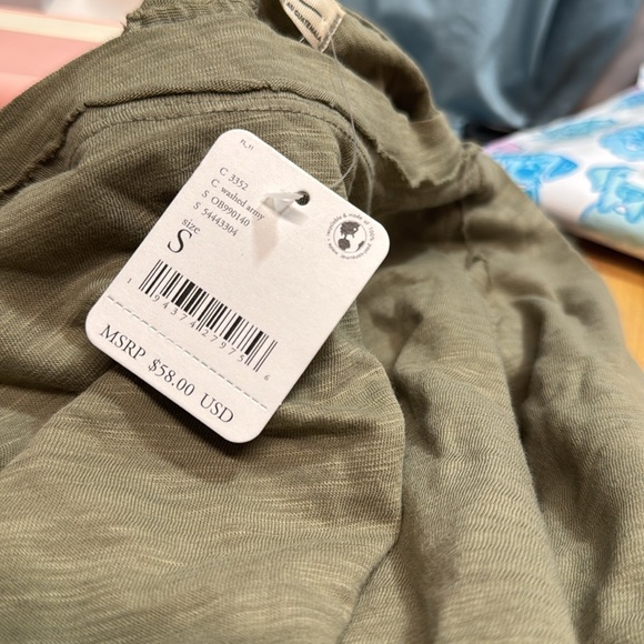FREE PEOPLE ARDEN TEE  LARGE NWT SMALL ONLY AVAILABLE $58 - Picture 5 of 10